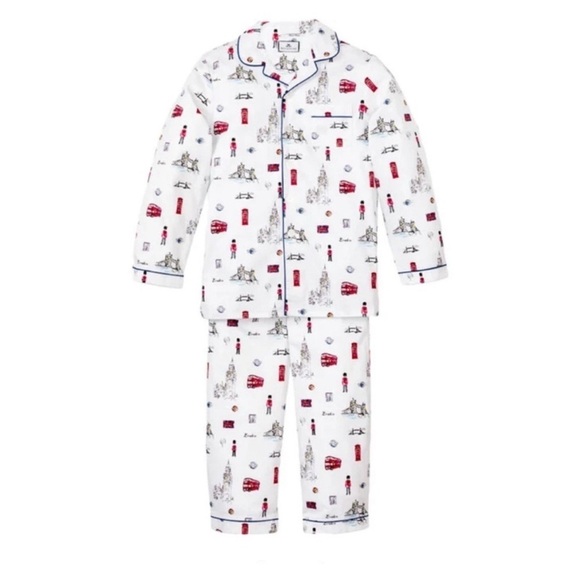 Petite Plume Other - PETITE PLUME London Is Calling Flame Resistant Chemical Free Pajama Set Size 4